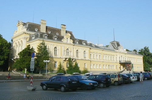 800px-Sofia-national-art-gallery-ex-palace